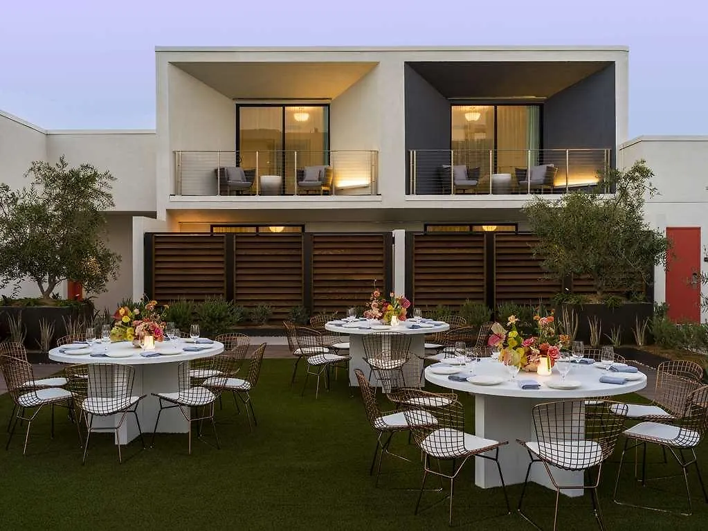 Thompson Palm Springs By Hyatt Hotel